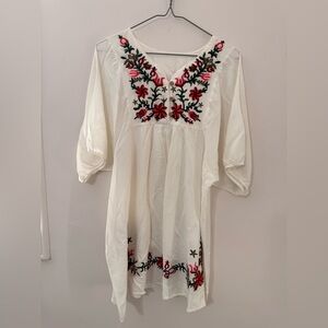 Embroidered Floral White Tunic Top